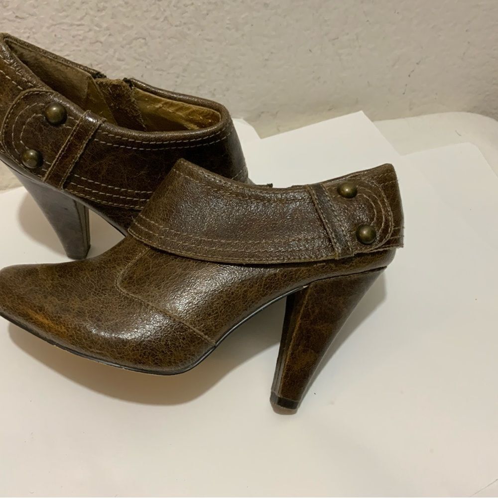 Seychelles ankle boots metallic Brown Heels with Studs size 8
